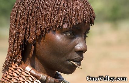 Hamer or Hamar women near the tribes village